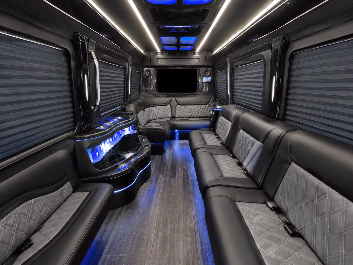 buses for corporate events at the denver federal center and lakewood campus venues