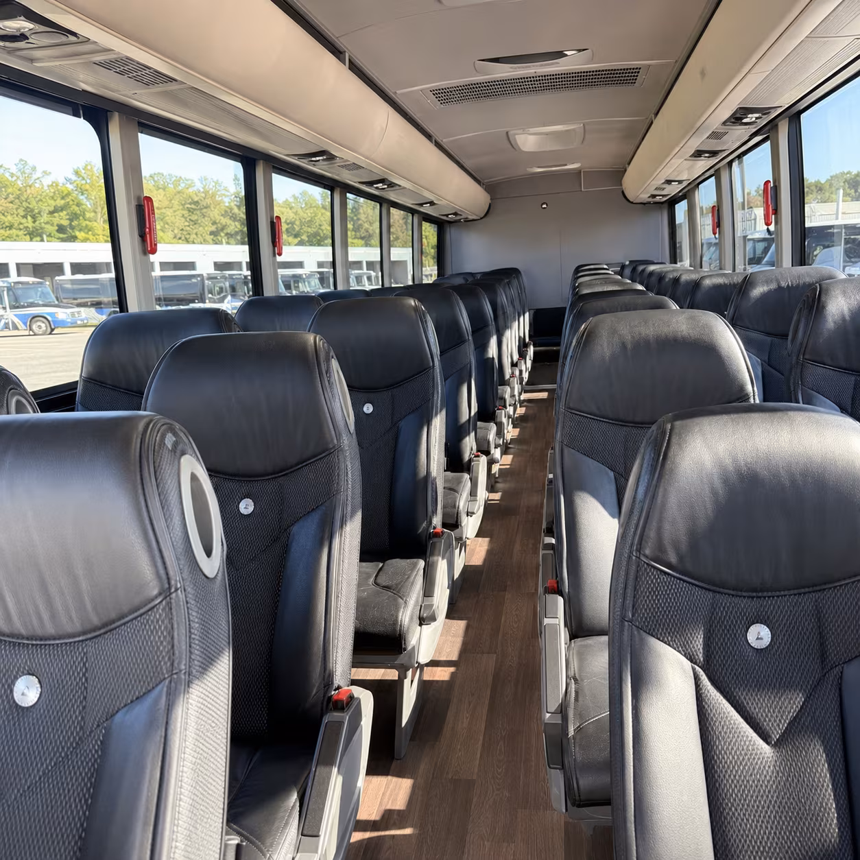 charter buses to red rocks amphitheatre that skip the post show gridlock