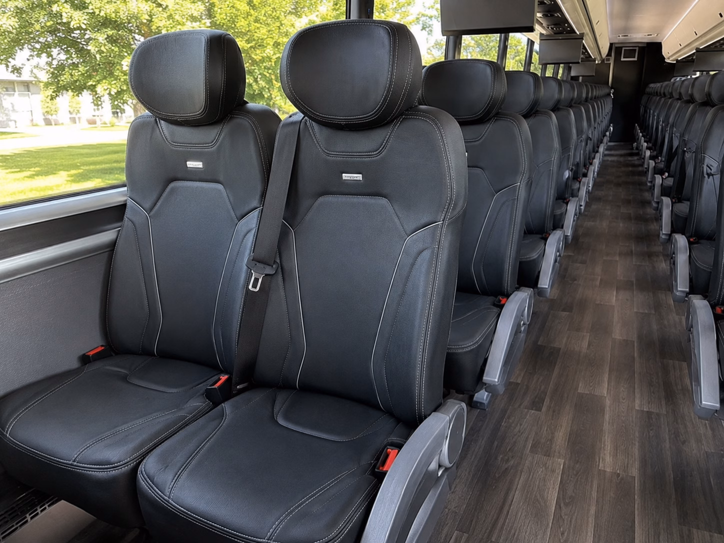 charter buses to the colorado convention center and denver conference venues
