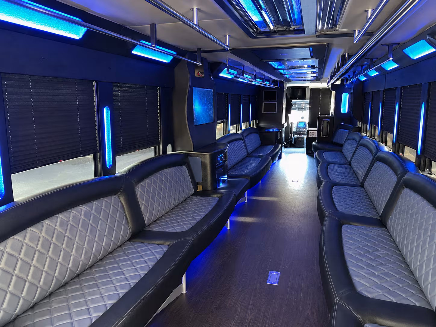 lakewood holiday party bus rental