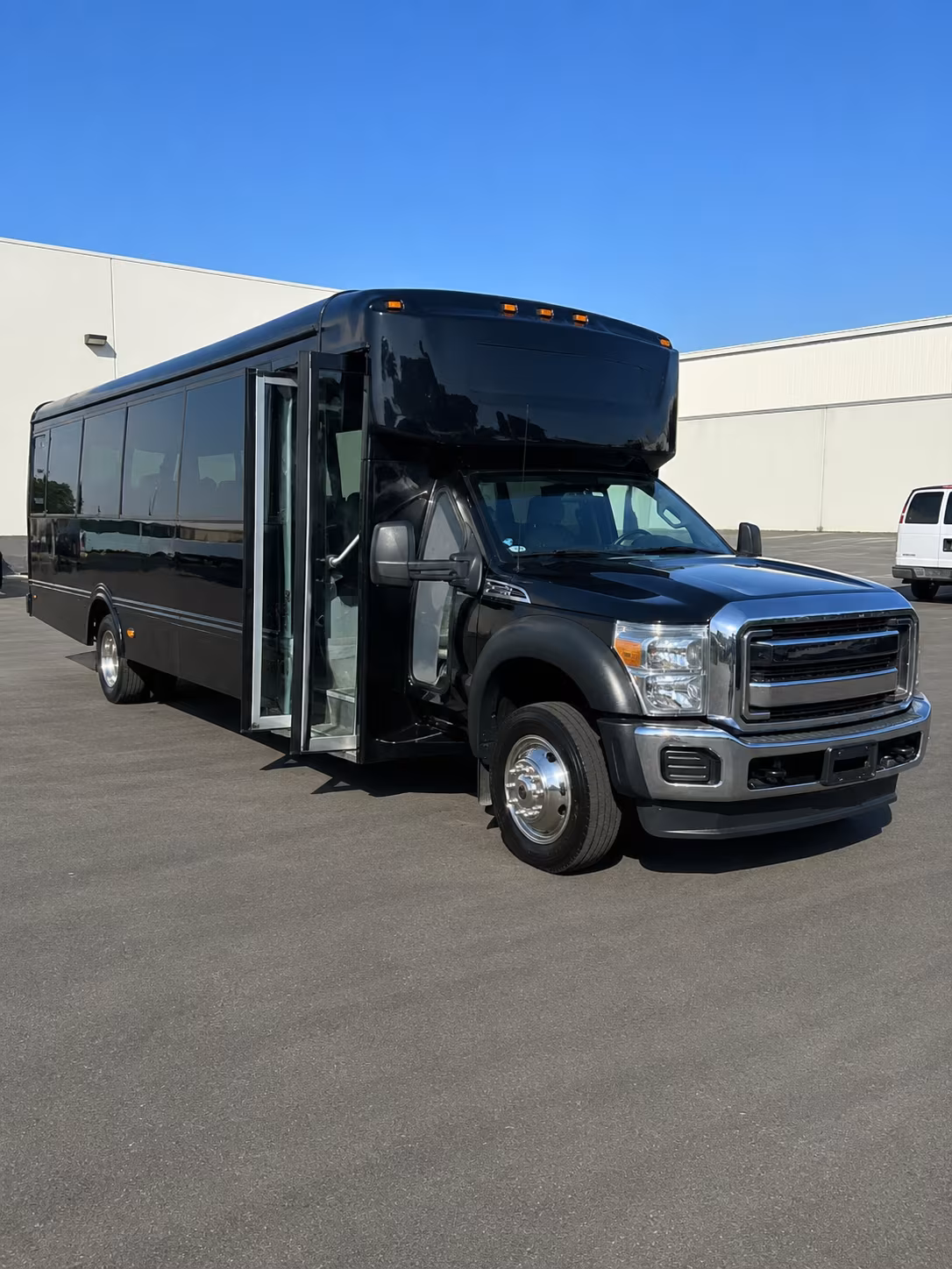 lakewood party bus booking step 1