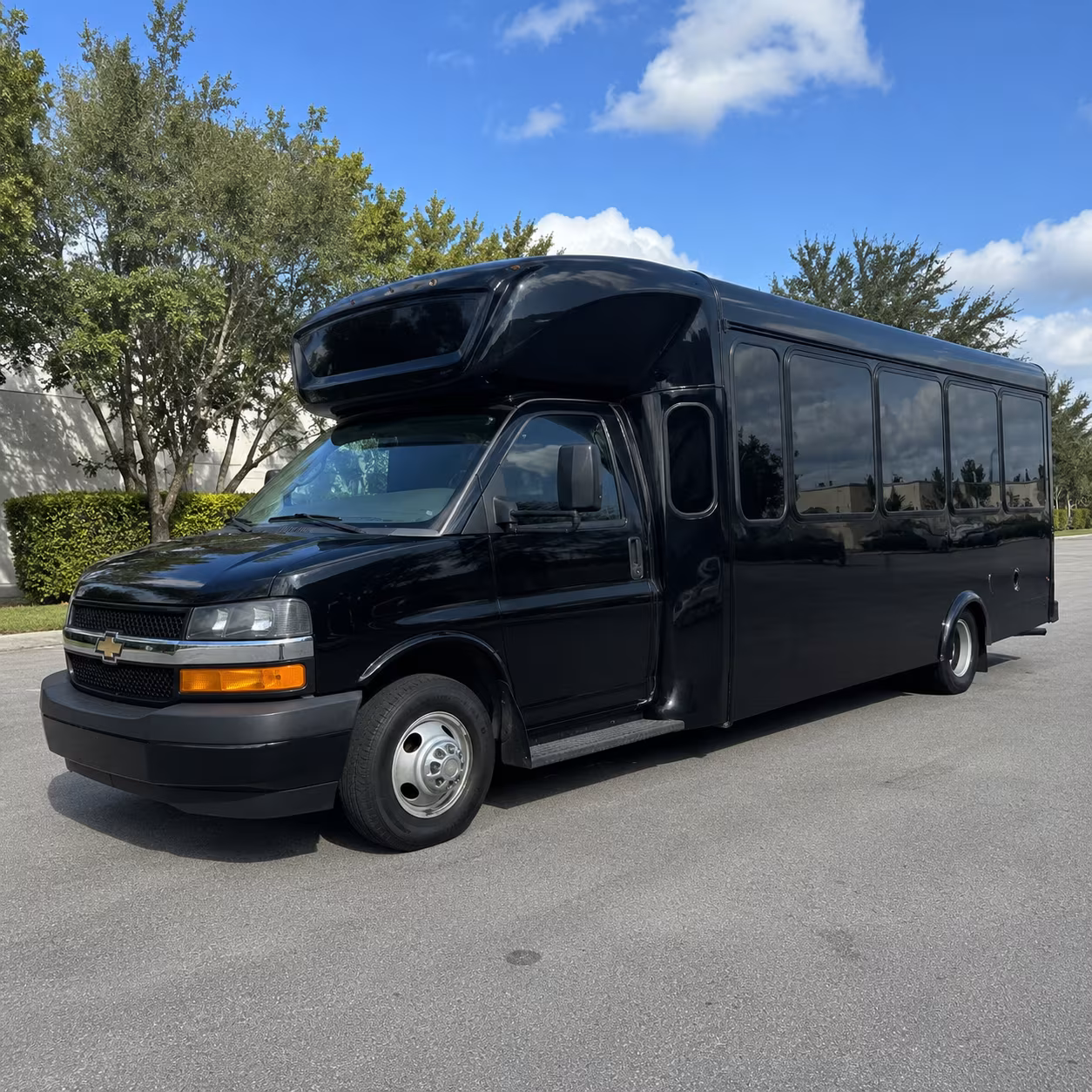 party buses to ball arena concerts for groups who want the night to start early