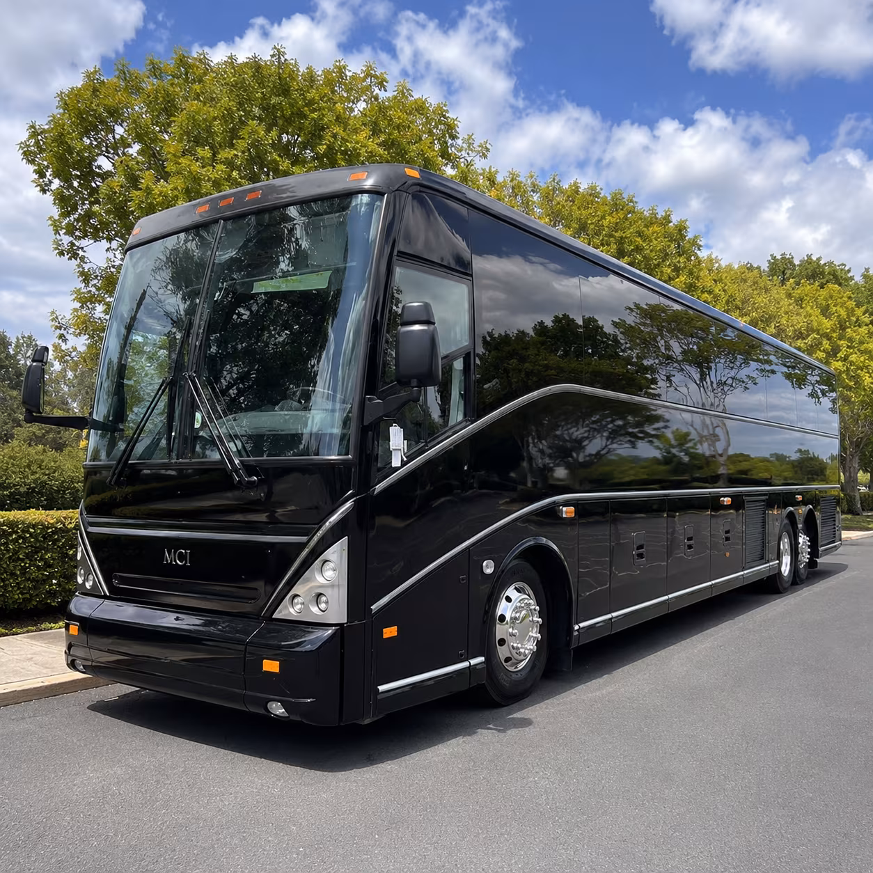 red rocks photo stop bus rentals for lakewood prom groups